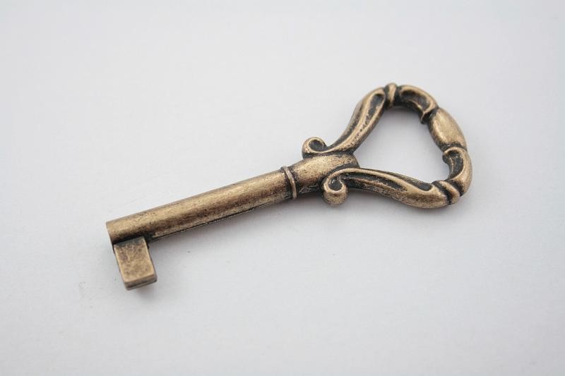 klucz E-241 stare złoto