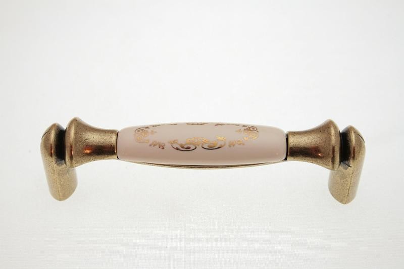 Uchwyt meblowy porcelanowy UP20AB-MLK-3 porcelana + stare złoto, rozstaw 96mm, Gamet