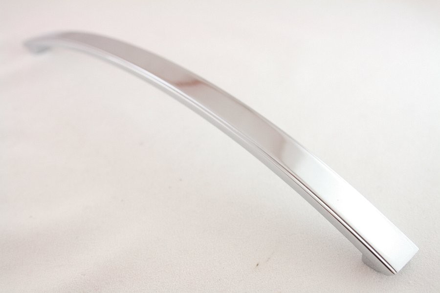 Uchwyt meblowy  UU3704, 224mm, chrom, gamet
